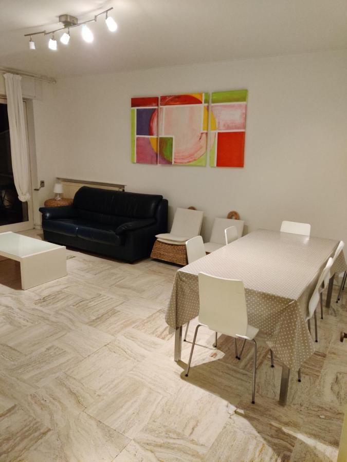 Appartamento Nelly - Per 4 Persone - Caray Park - Sale Marasino - Lago D'Iseo 마로네 외부 사진